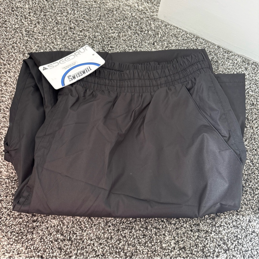New Swisswell Speedrun Pants Mens XL Black Waterproof Rain Pants Outdoor Fishing